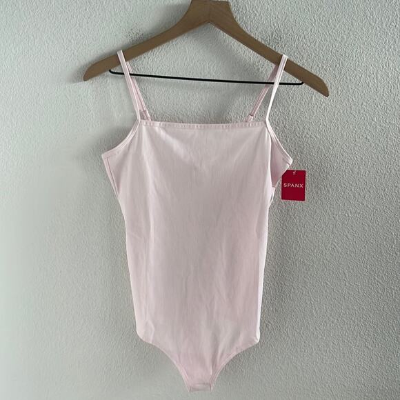 SPANX Tops - NWT Spanx Ribbed Cami Bodysuit Ice Pink 20360R Medium